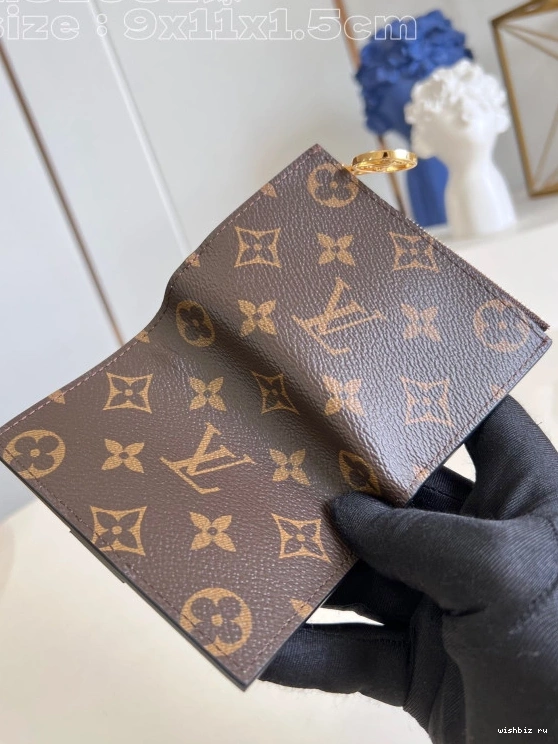 WIS Louis Lisa Wallet Vuitton 0823